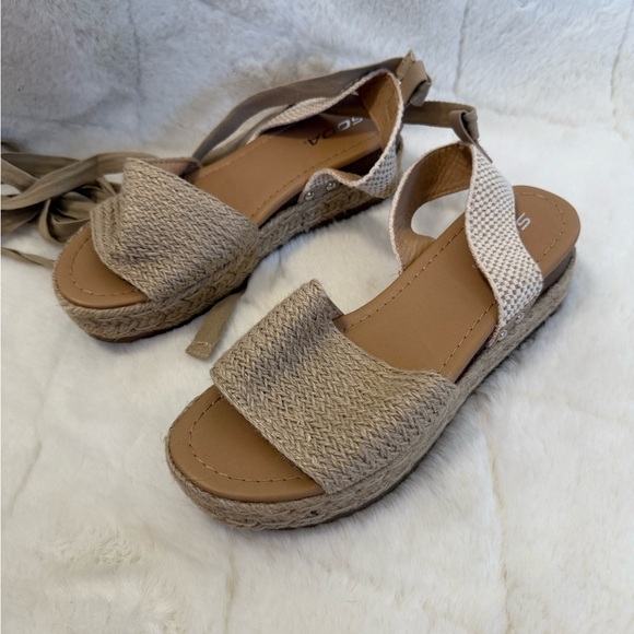 Soda Beige Espadrille Sandals - Picture 2 of 4